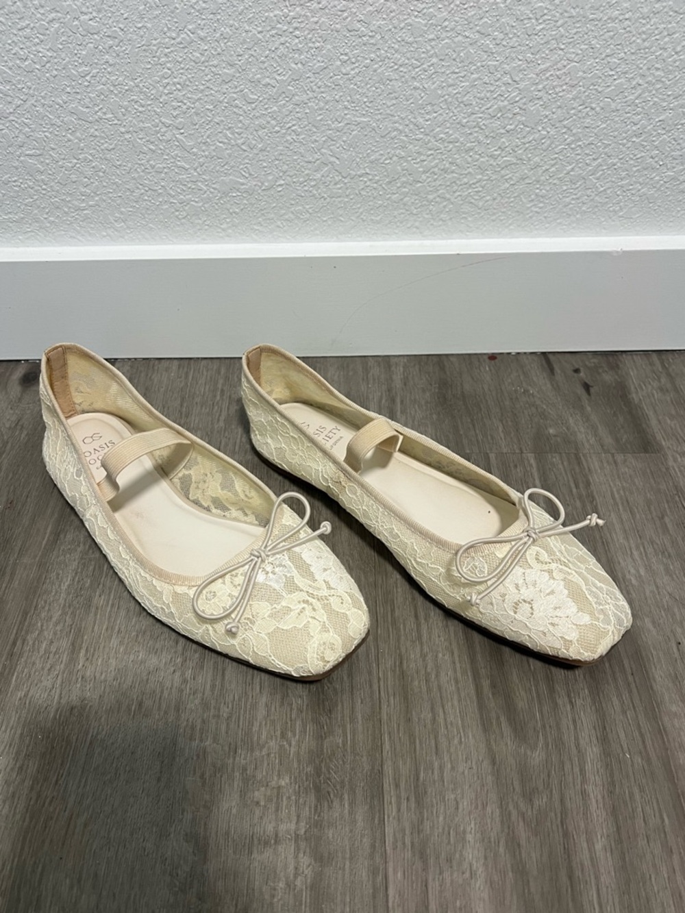 Lace Ballet Flats